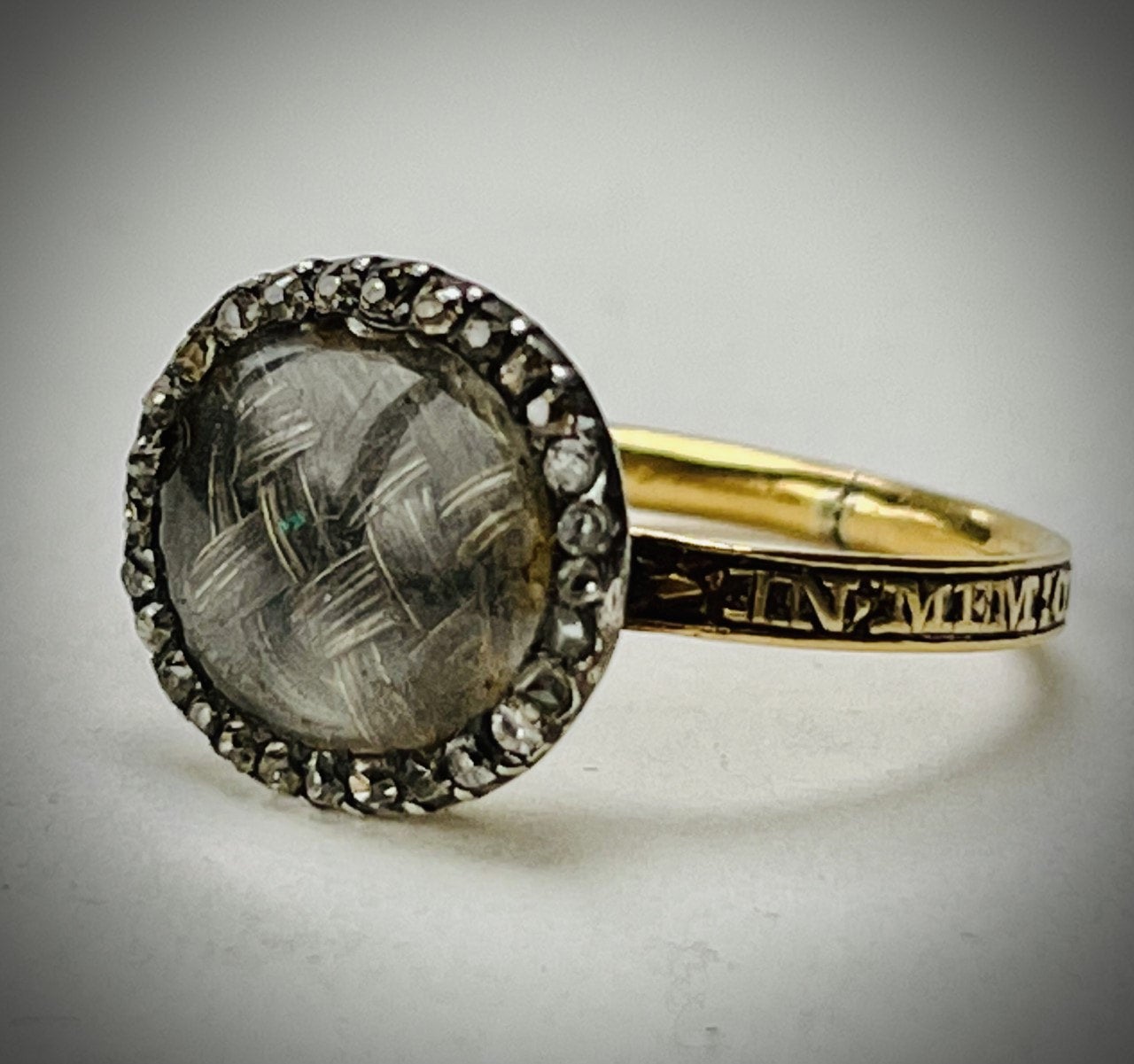 Elegant 2-Carat Antique Diamond Ring – A Georgian Era Masterpiece